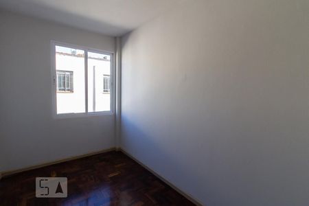 Quarto 2 de apartamento para alugar com 3 quartos, 67m² em Centro Cívico, Curitiba