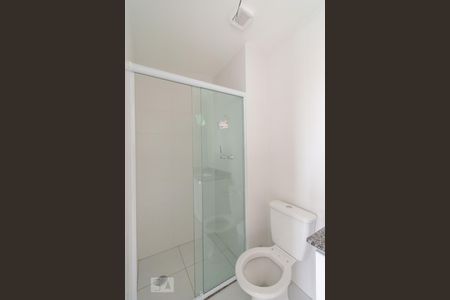 Banheiro de apartamento à venda com 2 quartos, 65m² em Santa Maria, São Caetano do Sul