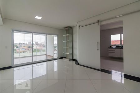 Sala de jantar de casa para alugar com 4 quartos, 400m² em Vila Rosália, Guarulhos