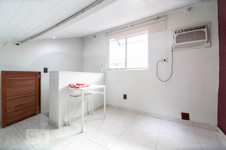 Sótão de casa de condomínio à venda com 2 quartos, 85m² em Vargem Grande, Rio de Janeiro