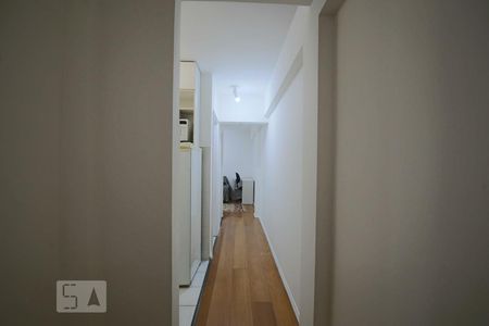 Corredor de apartamento à venda com 1 quarto, 41m² em Vila Buarque, São Paulo