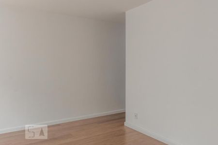 Sala de apartamento para alugar com 3 quartos, 70m² em Saúde, São Paulo