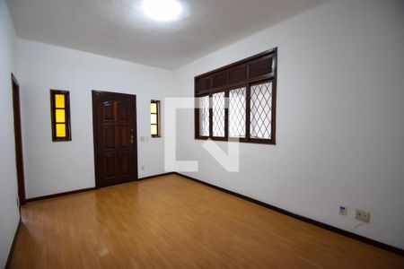 Sala de casa à venda com 3 quartos, 240m² em Abolição, Rio de Janeiro