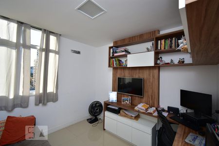 Quarto 2  de apartamento à venda com 3 quartos, 90m² em Icaraí, Niterói