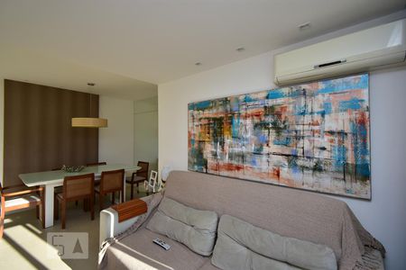 Sala  de apartamento à venda com 3 quartos, 90m² em Icaraí, Niterói