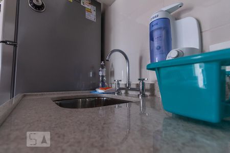 Cozinha de apartamento para alugar com 1 quarto, 45m² em Vila Guarani, São Paulo