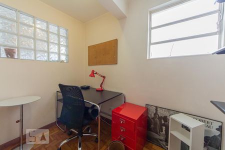 Home Office de apartamento para alugar com 2 quartos, 90m² em Jardim Paulista, São Paulo