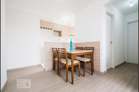 Sala de apartamento para alugar com 2 quartos, 49m² em Cambuci, São Paulo