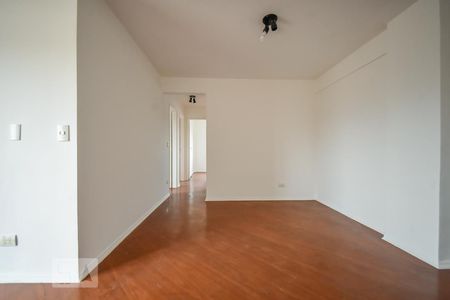 Sala de apartamento para alugar com 3 quartos, 78m² em Vila Progredior, São Paulo