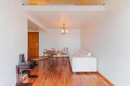 Sala de apartamento para alugar com 1 quarto, 60m² em Indianópolis, São Paulo