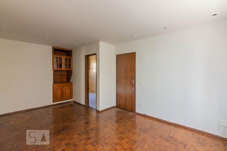 Sala  de apartamento para alugar com 2 quartos, 95m² em Santo Antônio, Belo Horizonte