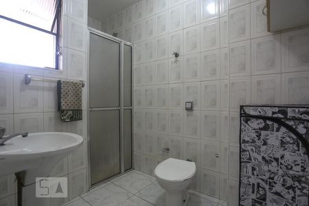 Banheiro de apartamento para alugar com 1 quarto, 50m² em Bela Vista, São Paulo