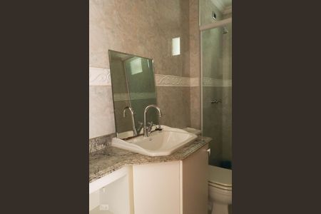 Banheiro de apartamento à venda com 3 quartos, 70m² em Retiro, Jundiaí