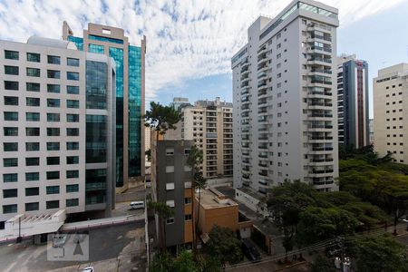 Vista de apartamento para alugar com 1 quarto, 67m² em Vila Nova Conceição, São Paulo