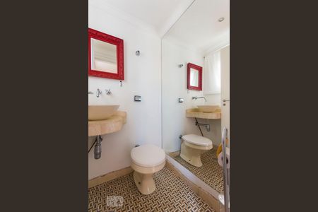 Lavabo de apartamento para alugar com 1 quarto, 67m² em Vila Nova Conceição, São Paulo