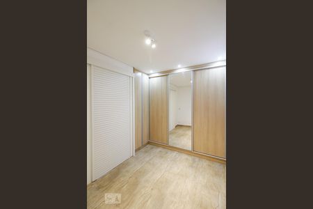 Quarto de kitnet/studio à venda com 1 quarto, 37m² em Vila Gomes, São Paulo