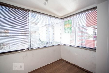 Varanda de apartamento para alugar com 3 quartos, 98m² em Cavalhada, Porto Alegre