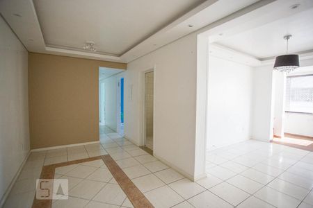 Sala de apartamento para alugar com 3 quartos, 98m² em Cavalhada, Porto Alegre