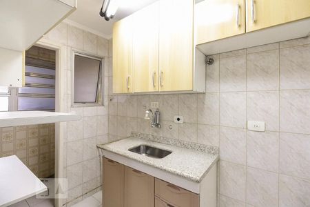 Cozinha  de apartamento à venda com 2 quartos, 45m² em Vila Diva (zona Leste), São Paulo