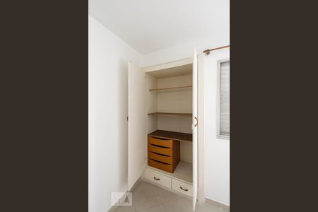 Quarto 1 de apartamento à venda com 2 quartos, 45m² em Vila Diva (zona Leste), São Paulo