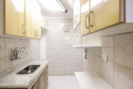 Cozinha  de apartamento à venda com 2 quartos, 45m² em Vila Diva (zona Leste), São Paulo