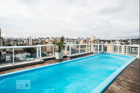 Apartamento à venda com 85m², 3 quartos e 2 vagas Apartamento à venda com 85m², 3 quartos e 2 vagasÁrea comum - Piscina