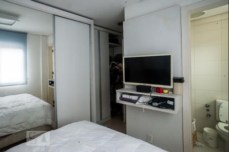 Apartamento à venda com 85m², 3 quartos e 2 vagas Apartamento à venda com 85m², 3 quartos e 2 vagasSuíte