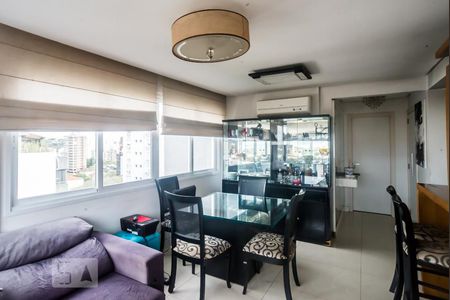 Apartamento à venda com 85m², 3 quartos e 2 vagas Apartamento à venda com 85m², 3 quartos e 2 vagasSala