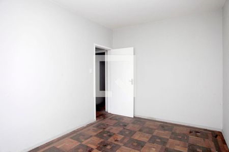 Quarto 1 de apartamento à venda com 2 quartos, 75m² em Navegantes, Porto Alegre