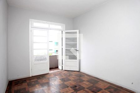 Quarto 1 de apartamento à venda com 2 quartos, 75m² em Navegantes, Porto Alegre