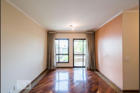 Sala de apartamento para alugar com 3 quartos, 81m² em Cambuci, São Paulo