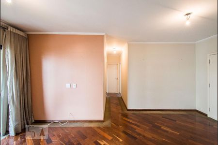 Sala de apartamento para alugar com 3 quartos, 81m² em Cambuci, São Paulo