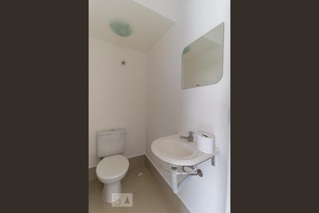 Lavabo de casa para alugar com 2 quartos, 75m² em Jardim Colorado, São Paulo