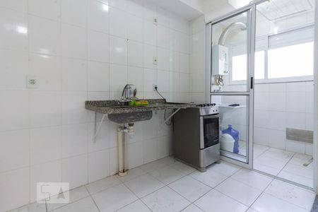 Cozinha de apartamento à venda com 2 quartos, 45m² em Jardim São Francisco (zona Leste), São Paulo