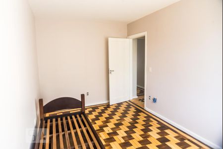 Quarto 2 de apartamento para alugar com 2 quartos, 65m² em Petrópolis, Porto Alegre