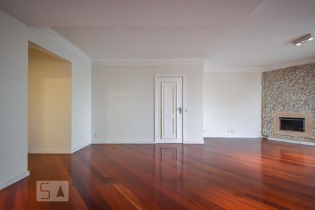 Sala de apartamento à venda com 3 quartos, 132m² em Vila Suzana, São Paulo