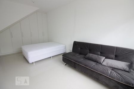 Quarto de kitnet/studio para alugar com 1 quarto, 33m² em Bairro Alto, Curitiba