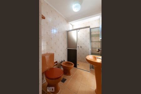 Banheiro de apartamento à venda com 2 quartos, 76m² em Bosque, Campinas