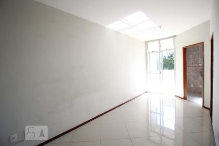 Sala de apartamento para alugar com 3 quartos, 75m² em Santa Amélia, Belo Horizonte