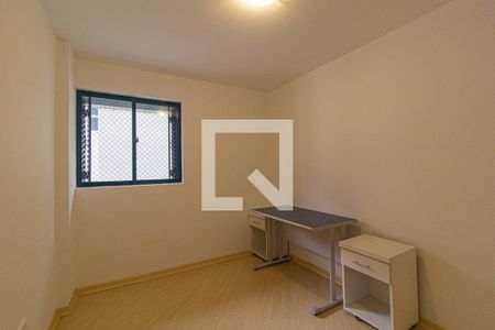 Quarto 1 de apartamento para alugar com 3 quartos, 93m² em Juvevê, Curitiba