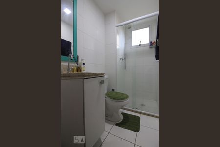 Banheiro de apartamento à venda com 2 quartos, 49m² em Panamby, São Paulo
