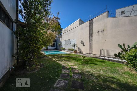 Casa para alugar com 700m², 4 quartos e 3 vagas Casa para alugar com 700m², 4 quartos e 3 vagasJardim