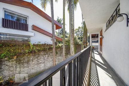 Casa para alugar com 700m², 4 quartos e 3 vagas Casa para alugar com 700m², 4 quartos e 3 vagasSacada