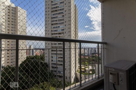 Varanda de apartamento para alugar com 1 quarto, 80m² em Jardim Londrina, São Paulo