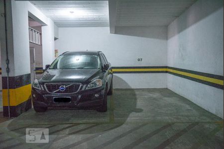 Garagem de casa para alugar com 3 quartos, 300m² em Centro, São Leopoldo