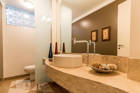 Lavabo de apartamento para alugar com 3 quartos, 190m² em Jardim Paulista, São Paulo