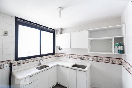 Cozinha de apartamento à venda com 2 quartos, 80m² em Barra da Tijuca, Rio de Janeiro