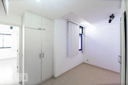 Suíte 2 de apartamento à venda com 2 quartos, 80m² em Barra da Tijuca, Rio de Janeiro