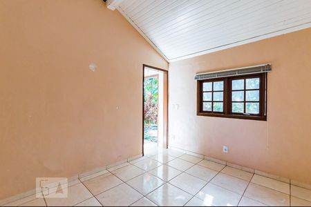 Casa 1 - Quarto  de casa para alugar com 3 quartos, 2000m² em Sousas, Campinas