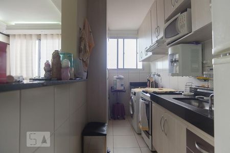 Cozinha de apartamento à venda com 3 quartos, 58m² em Jardim Márcia, Campinas